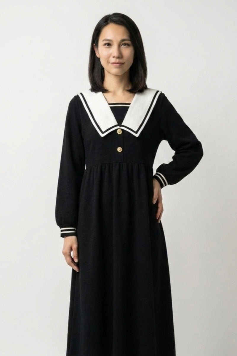 Colección de vestidos japoneses: vestido largo azul marino con cuello marinero, ribete blanco y botones dorados, corte seifuku