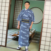 Precioso kimono con estampado tradicional japonés