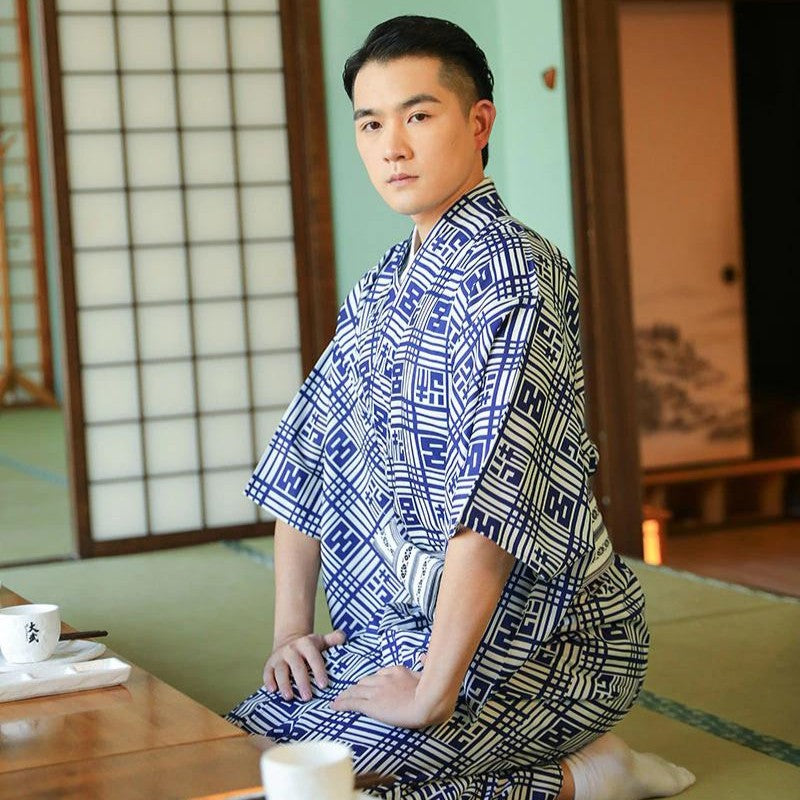 El Kimono tradicional japonés por excelencia y su aleación de colores suaves