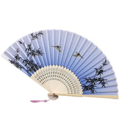 Abanico japonés sensu de papel Hurihara azul claro con bambúes negros y pájaros en vuelo Ropa Japonesa