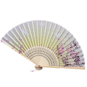 Abanico japonés sensu Geisha amarillo pastel con glicinas púrpuras y mariposas Ropa Japonesa