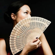 Abanico japonés sensu de bambú Chikuzai enteramente esculpido y calado Ropa Japonesa