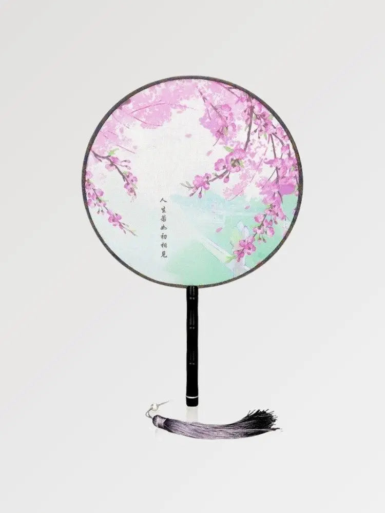 Abanico japonés uchiwa redondo Tahara con sakura rosas y caligrafía poética Ropa Japonesa