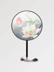 Abanico japonés uchiwa redondo Ebiko con lotos rosas florecientes sobre estanque estilizado Ropa Japonesa