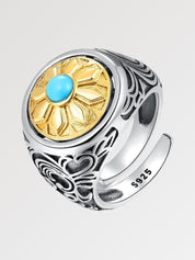 Anillo japonés vintage Rolla con mantra Om Mani Padme Hum en medallón dorado sobre plata Ropa Japonesa