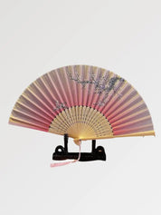 Auténtico abanico japonés sensu Honiko rosa degradado con rama de ciruelo blanca Ropa Japonesa