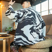 Kimono blanco y negro