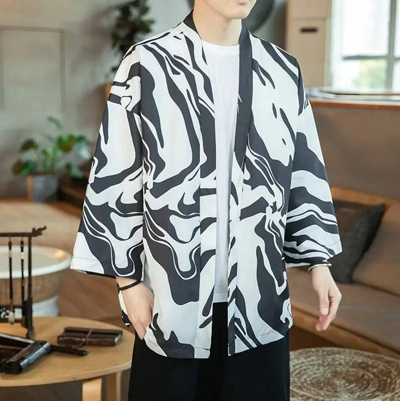 black-and-white-kimono_2_cd9b7968-3600-46fa-9ec2-3c4439a6555a.jpg