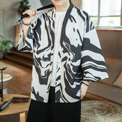 Precioso kimono blanco y negro con estampado licrado para hombre