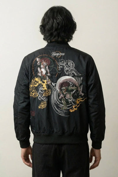 Bomber Japonés Monstruo 'Yokai Fight'