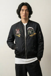 Bomber japonés monstruo Yokai Fight negro poliéster oni yokai dorados streetwear japonés Ropa Japonesa
