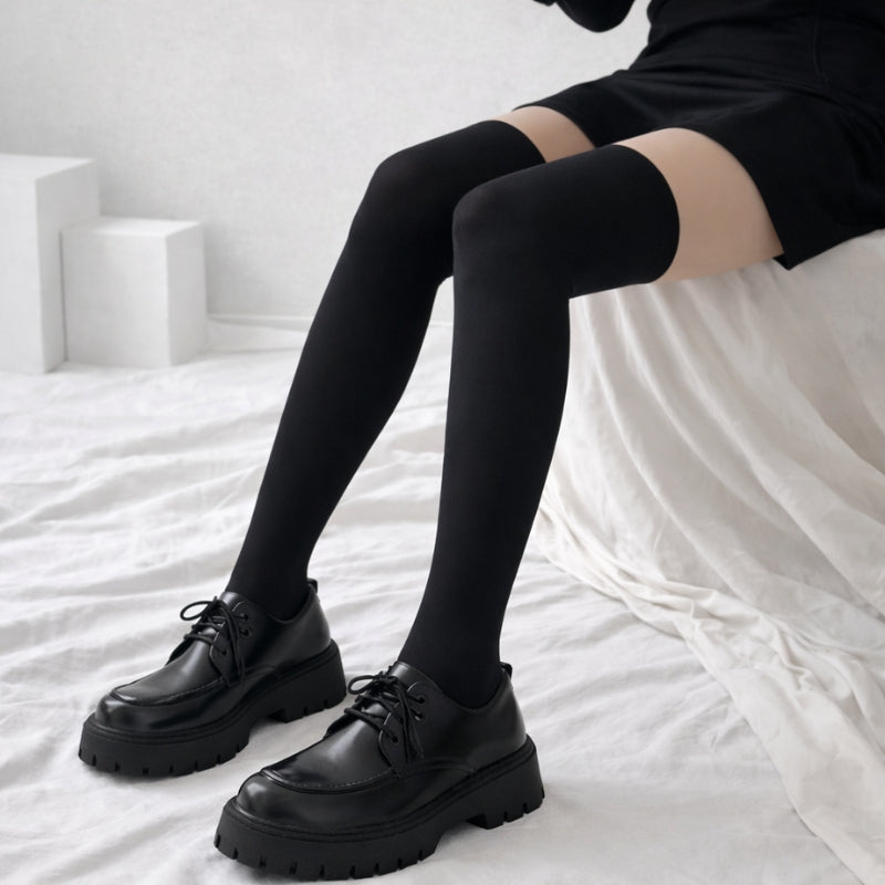 Calcetines japoneses Kurotsu altos negros opacos overknee escolar - Ropa Japonesa