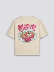 Camiseta escritura tigre dientes de sable beige estampado japonés oversize