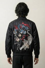 Cazadora japonesa bordada Kori bordado en la espalda poliéster cazadora souvenir sukajan streetwear japonés Ropa Japonesa