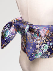 Cinturón obi de mujer Nadeshiko azul marino con flores policromas densas tejidas Ropa Japonesa