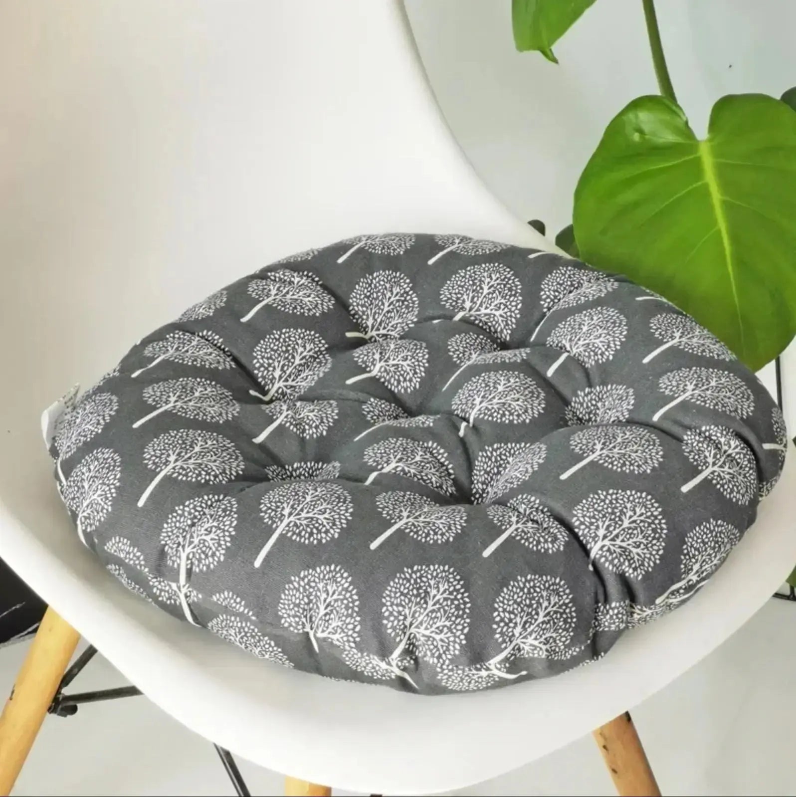 Cojín de tela japonesa Kiruto redondo zabuton con motivos textiles estampados algodón-lino Ropa Japonesa