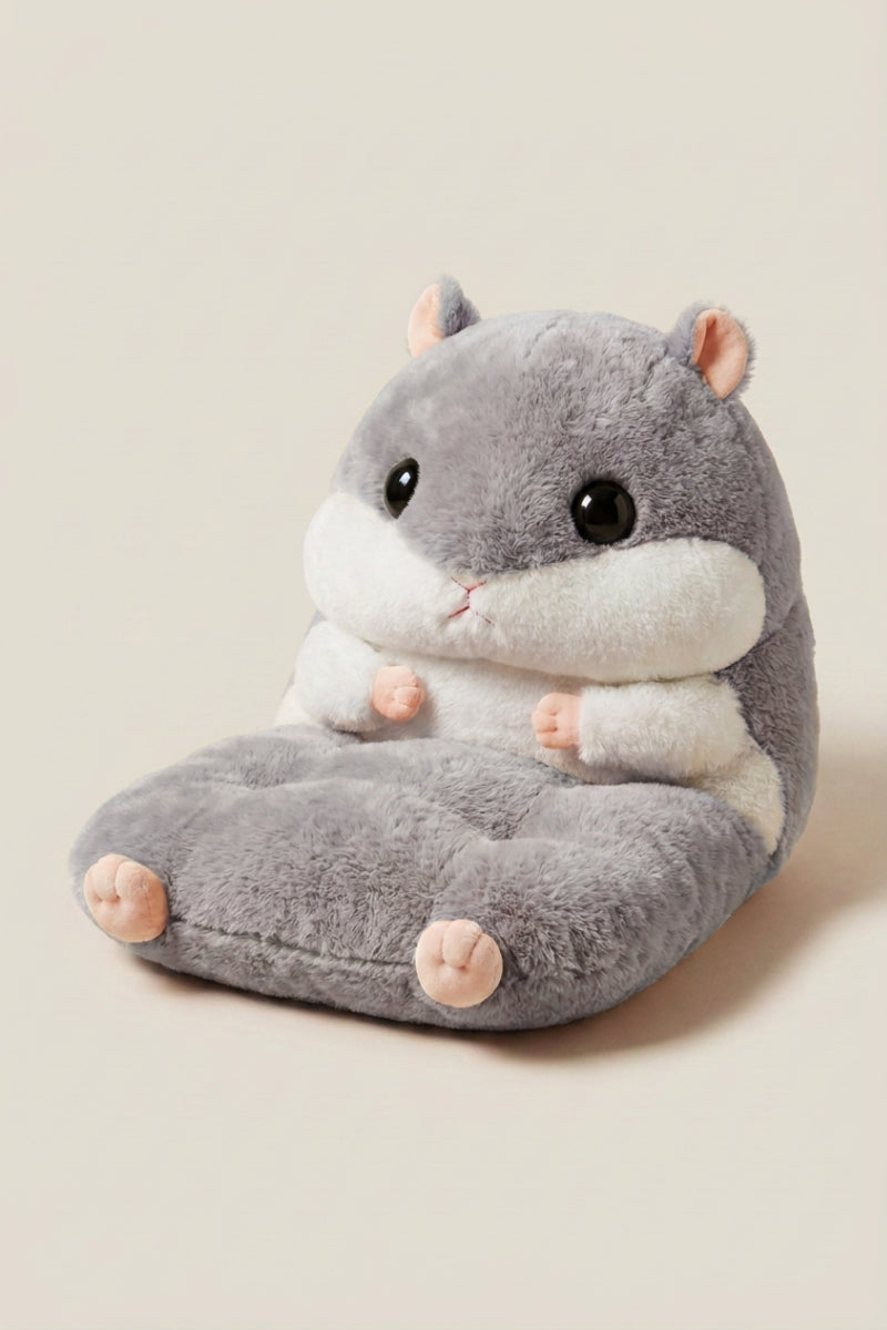 Cojín japonés 'Hamusuta' pelaje gris y vientre blanco — sillón de suelo infantil de peluche con forma de hámster, respaldo cabeza y asiento patas