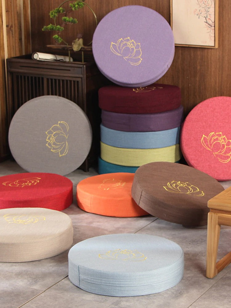 Cojín redondo japonés Yehuga con loto bordado dorado sobre funda de algodón lisa Ropa Japonesa