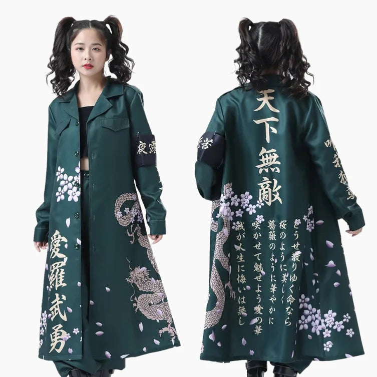 Disfraz japonés inspirado en el espíritu del dragón oriental