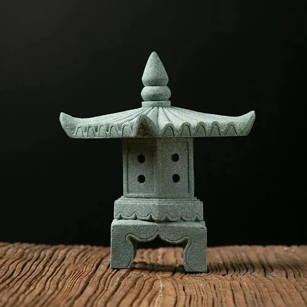 Farol japonés tōrō Noda de piedra verde con techo evasado para jardín Ropa Japonesa