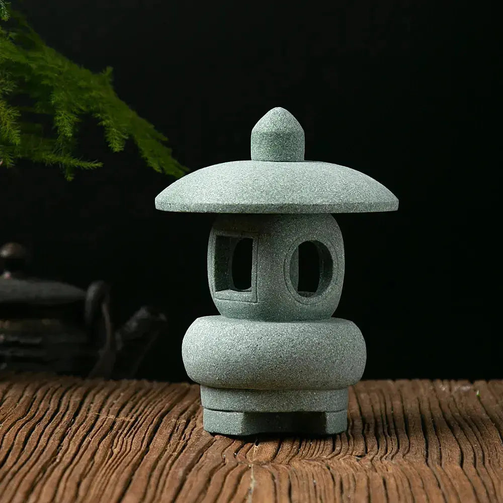 Farol japonés de piedra para jardín Yiko de compartimento esférico verde grisáceo Ropa Japonesa