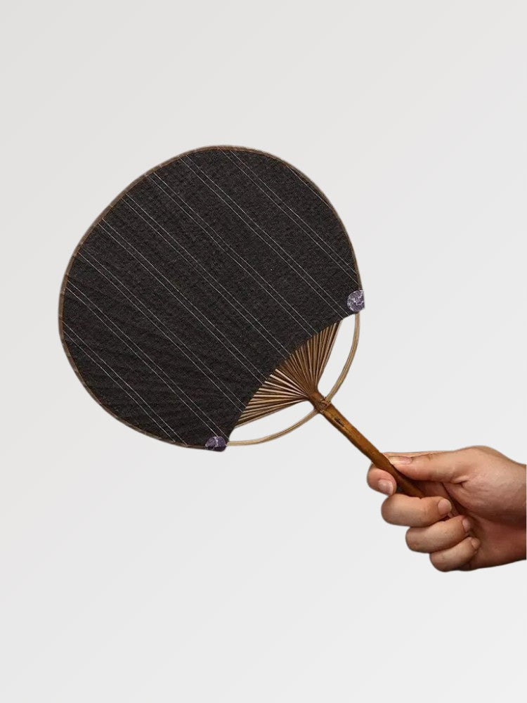 Abanico japonés uchiwa redondo Shoji en papel negro y mango de bambú Ropa Japonesa