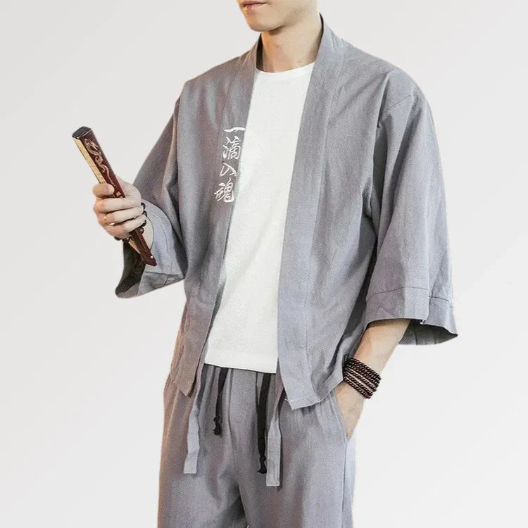 Chaqueta con escritura japonesa 'Kanji'