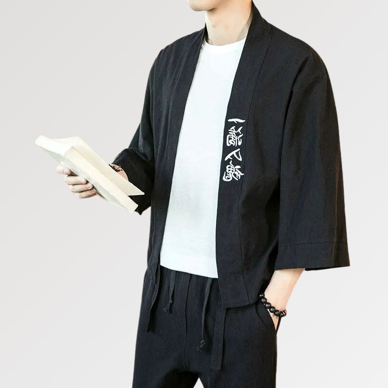 Chaqueta con escritura japonesa