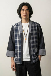 Kimono de cuadros hombre Seiya bicolor patchwork cuadros escoceses marino y algodón crudo cuello mao mangas tres cuartos estilo streetwear japonés Ropa Japonesa