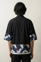 Cárdigan kimono hombre Hisashi negro vista trasera paneles con grullas tsuru streetwear japonés Ropa Japonesa