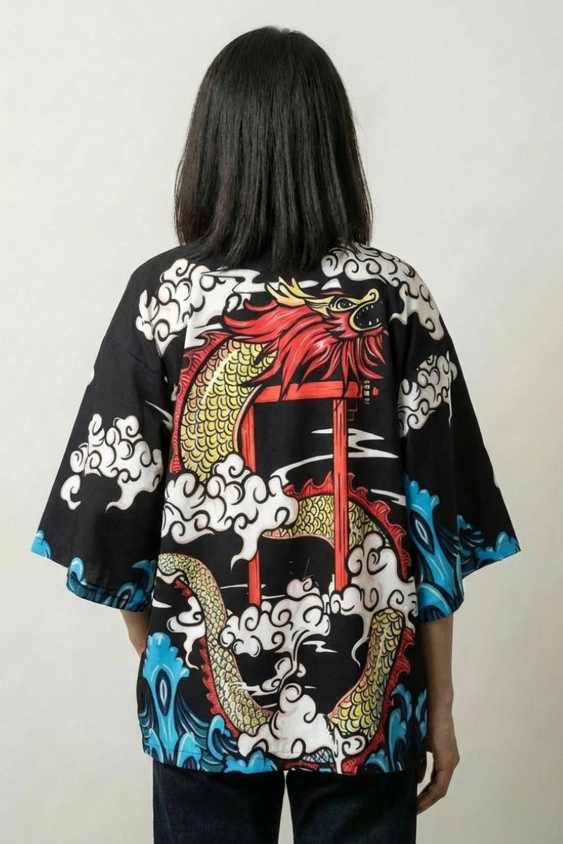 Kimono Cárdigan Mujer Saori negro vista trasera dragón ryu torii streetwear japonés Ropa Japonesa