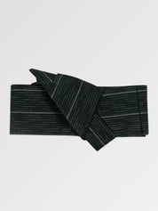 Cinturón obi de hombre Hikoma negro de bandas grises geométricas kakuobi Ropa Japonesa