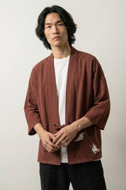 Kimono moda hombre Kogino marrón café de algodón lino corte recto mangas tres cuartos cierre de cordón bolsillo bordado estilo streetwear japonés Ropa Japonesa