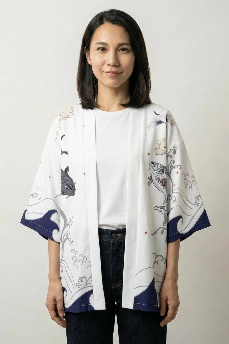 Chaqueta kimono para mujer Miyuki blanca estampado de peces koi sol vagues mangas kimono streetwear japonés Ropa Japonesa