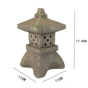 Linterna japonesa antigua tōrō de piedra beige rosada de textura bruta wabi-sabi Ropa Japonesa