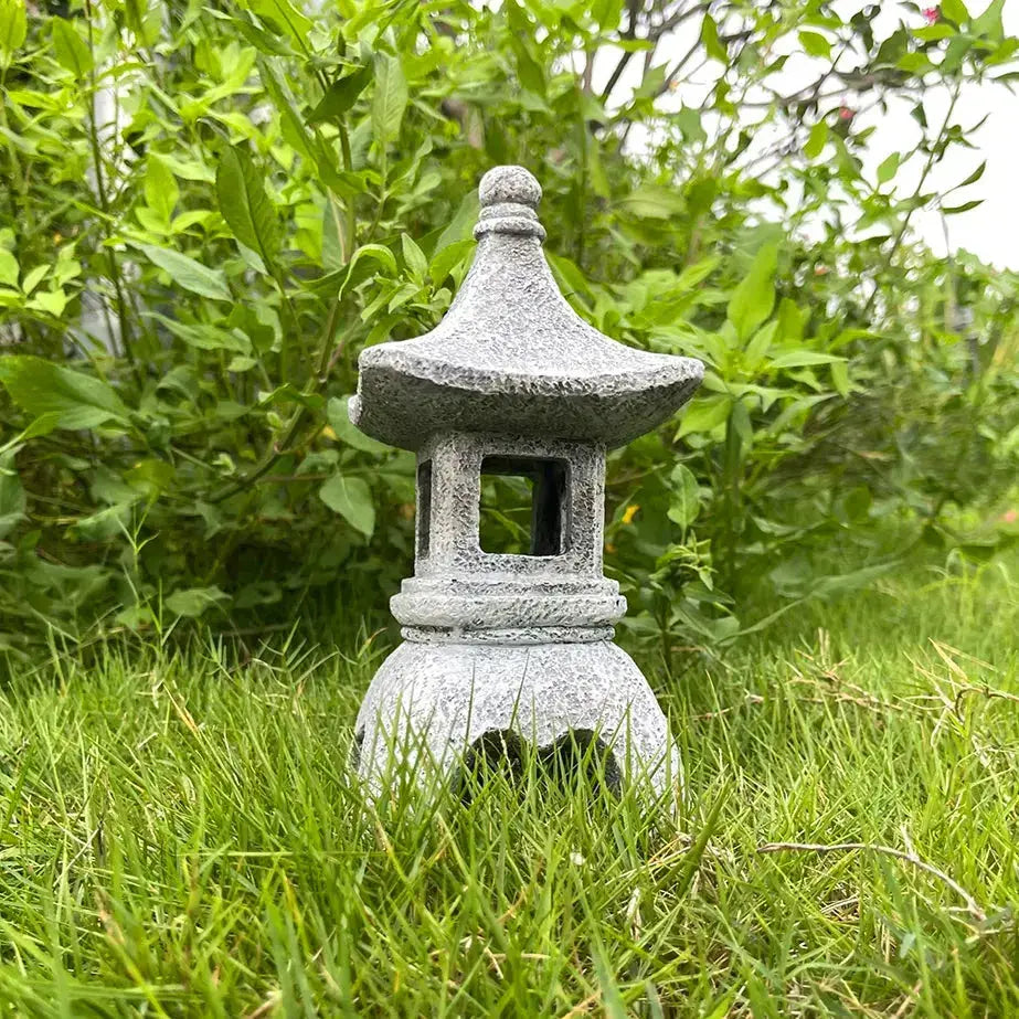 Farol japonés tōrō Kuroishi de piedra negra alargado para jardín de té zen Ropa Japonesa