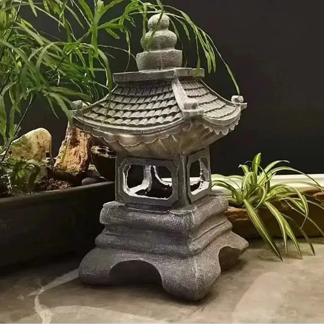 Linterna tradicional japonesa tōrō de piedra esculpida estilo pagoda para jardín Ropa Japonesa