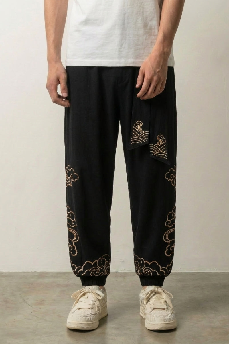 Pantalón ancho japonés Kumo marino con bordados de nubes doradas en los bajos de las piernas Ropa Japonesa