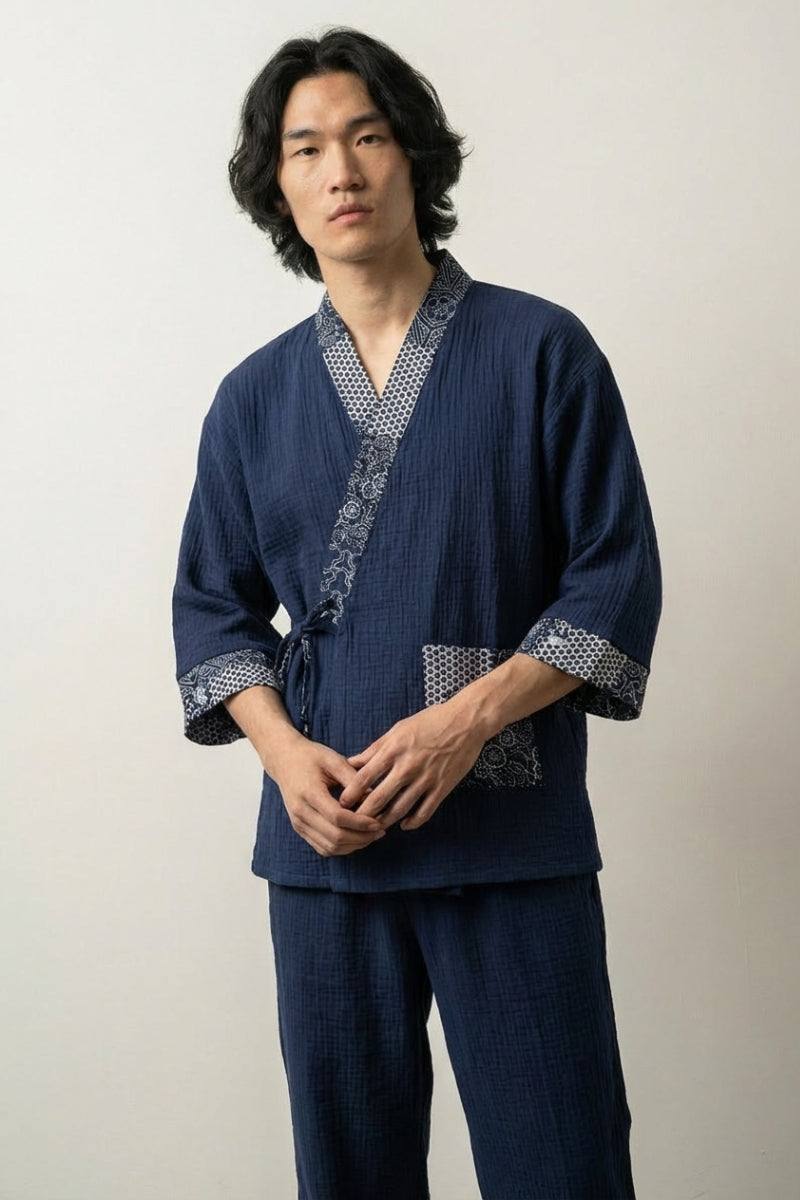 Pijama jinbei azul Natsukon marino gasa algodón motivo kikko hexagonal botánico festival matsuri cruzado delante mangas tres cuartos pantalón tobillo Ropa Japonesa