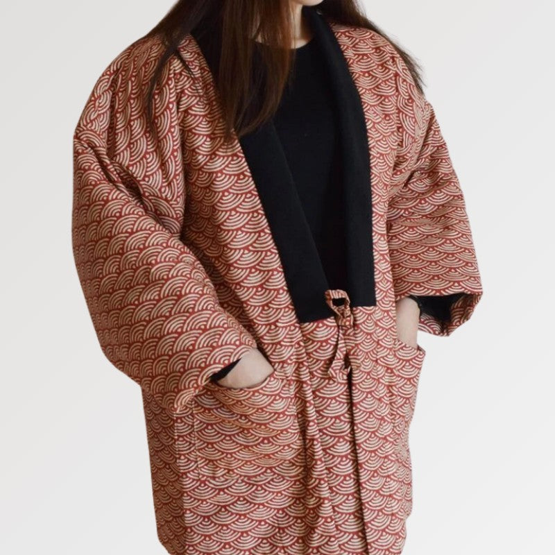 Chaqueta kimono acolchada para mujer con estampado seigaiha