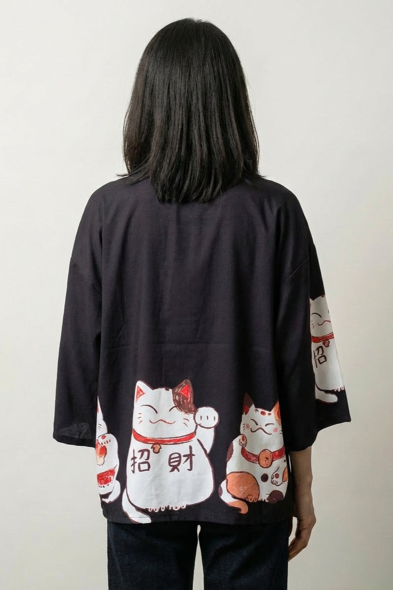 Cárdigan Kimono Maneki Neko negro vista trasera gato de la suerte maneki neko streetwear japonés Ropa Japonesa