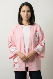 Cárdigan Kimono Rosa Maneki Neko rosa estampado de gato de la suerte maneki neko corte abierto streetwear japonés Ropa Japonesa