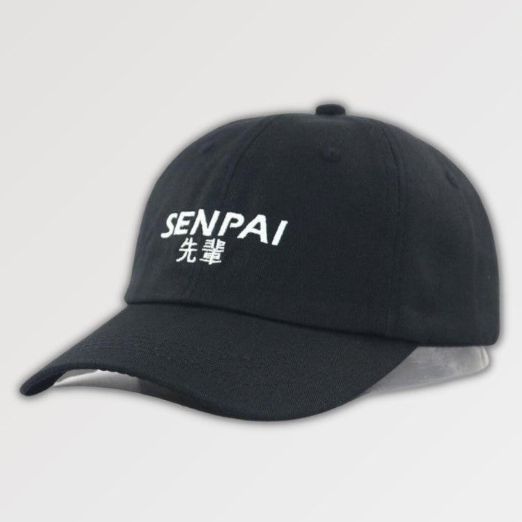 La gorra Senpai es una prenda imprescindible de la ropa de calle en Japón.