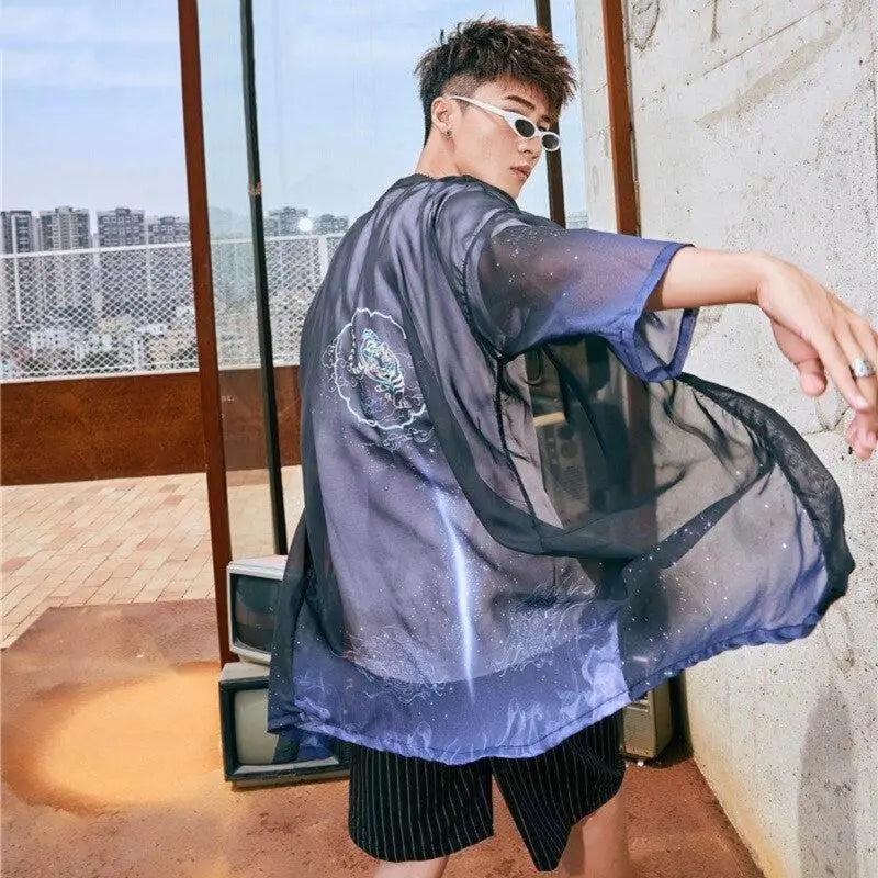 Chaqueta kimono larga y transparente para hombre con estampado de tigre