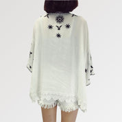 Kimono corto de encaje 'FLKD'