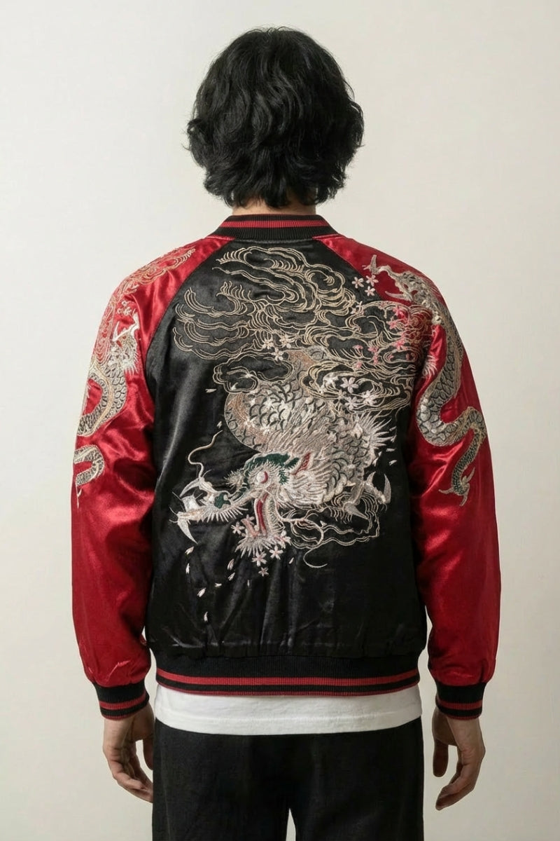 Sukajan Raijin no Ikazuchi rojo, bordado en la espalda de un dragón enroscado entre nubes de tormenta y rayos, cazadora souvenir japonesa - Ropa Japonesa