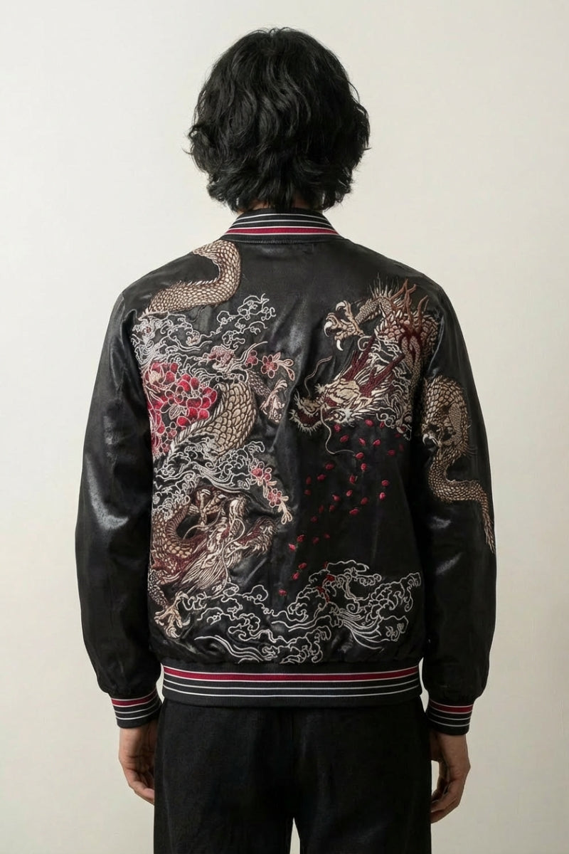 Sukajan Kuro Ryujin negro, bordado en la espalda de dos dragones en espejo con escamas plata y cobre, cazadora souvenir japonesa - Ropa Japonesa